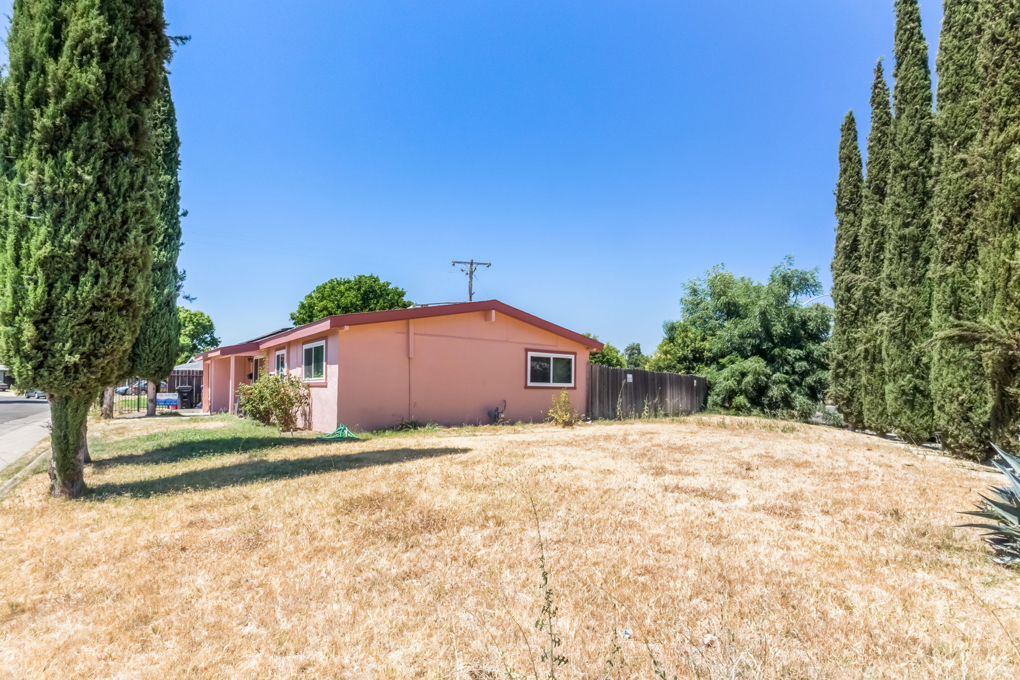 3913 37th Ave, Sacramento, CA 03