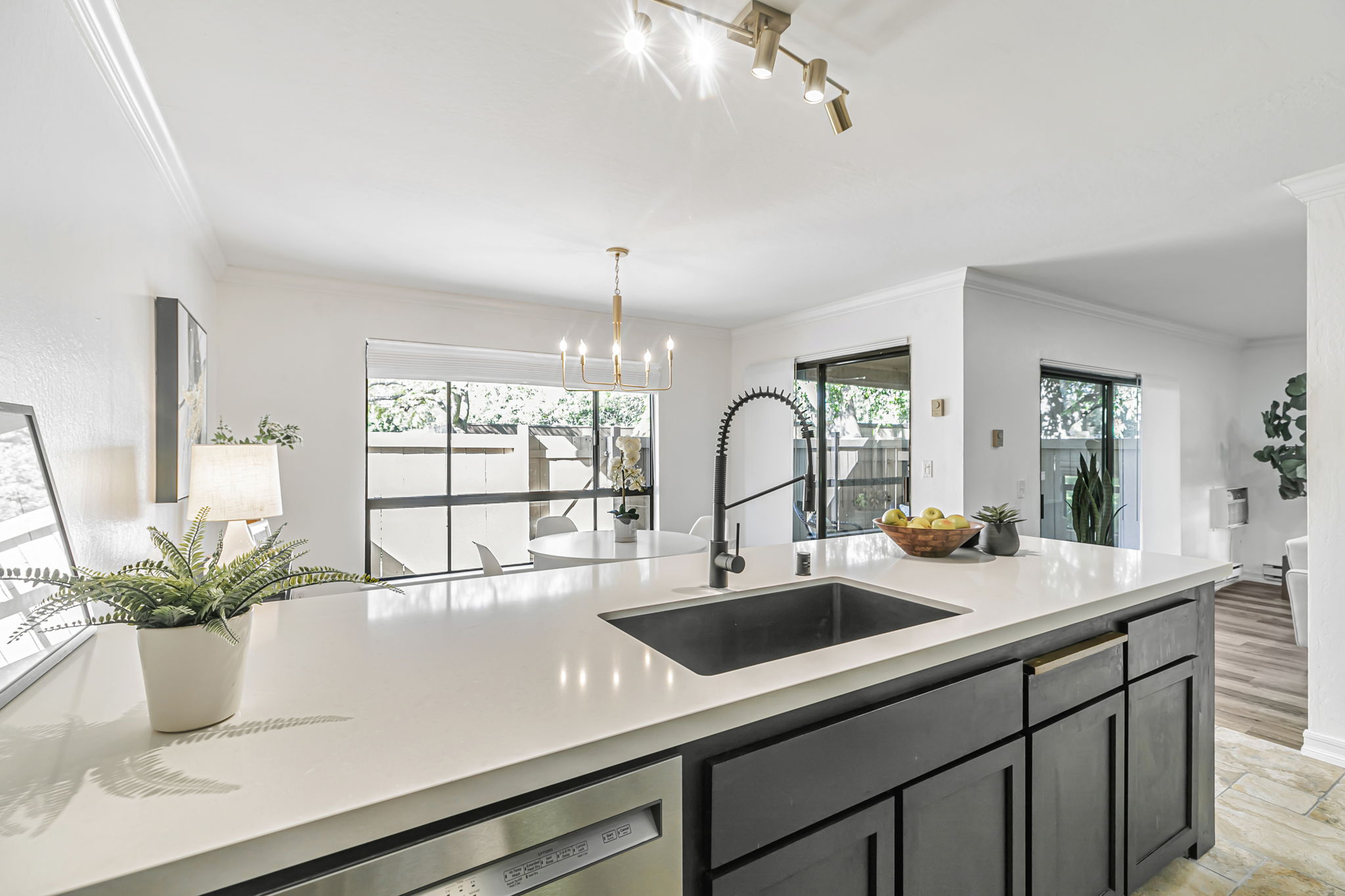 023_39139 Argonaut Way