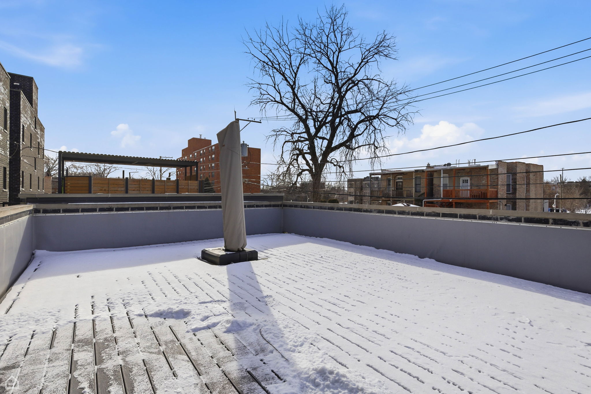 3914 S King Dr 1S - Biazar_CHP2026_005