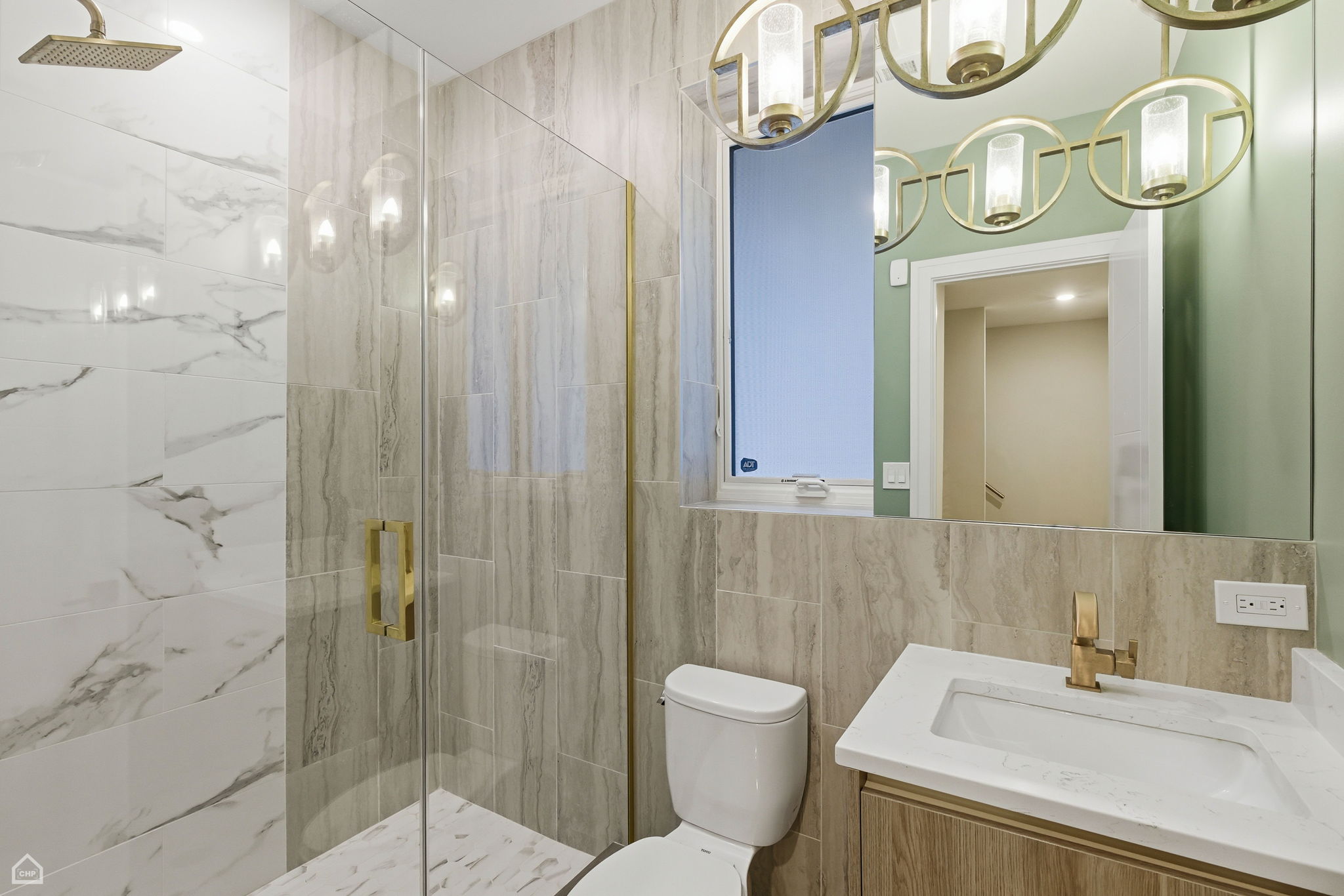 3914 S King Dr 1S - Biazar_CHP2026_017