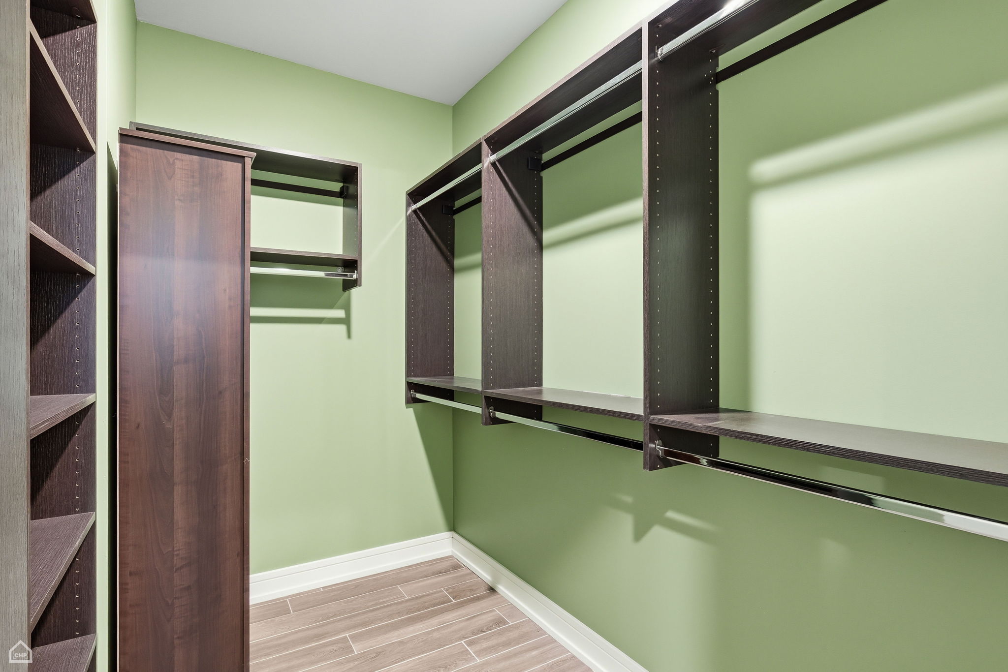 3914 S King Dr 1S - Biazar_CHP2026_028