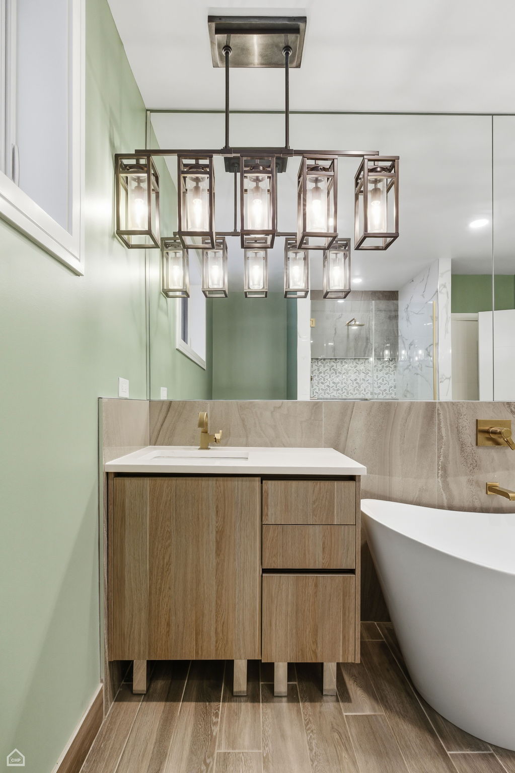 3914 S King Dr 1S - Biazar_CHP2026_032