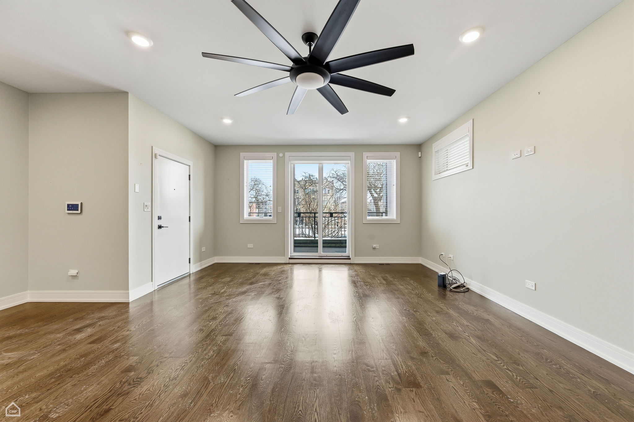 3914S King Drive 1S - Biazar- reshoot_CHP2026_005