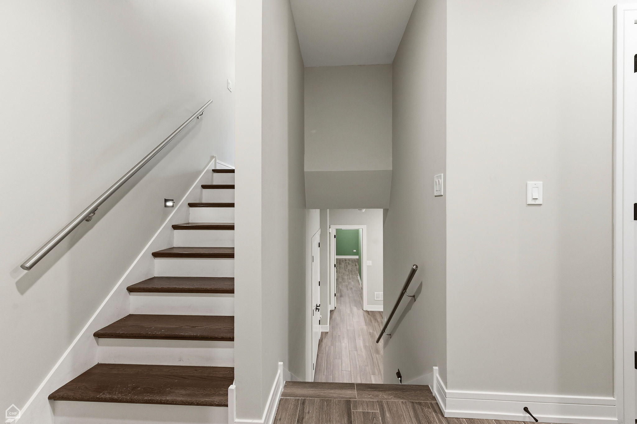 3914S King Drive 1S - Biazar- reshoot_CHP2026_009