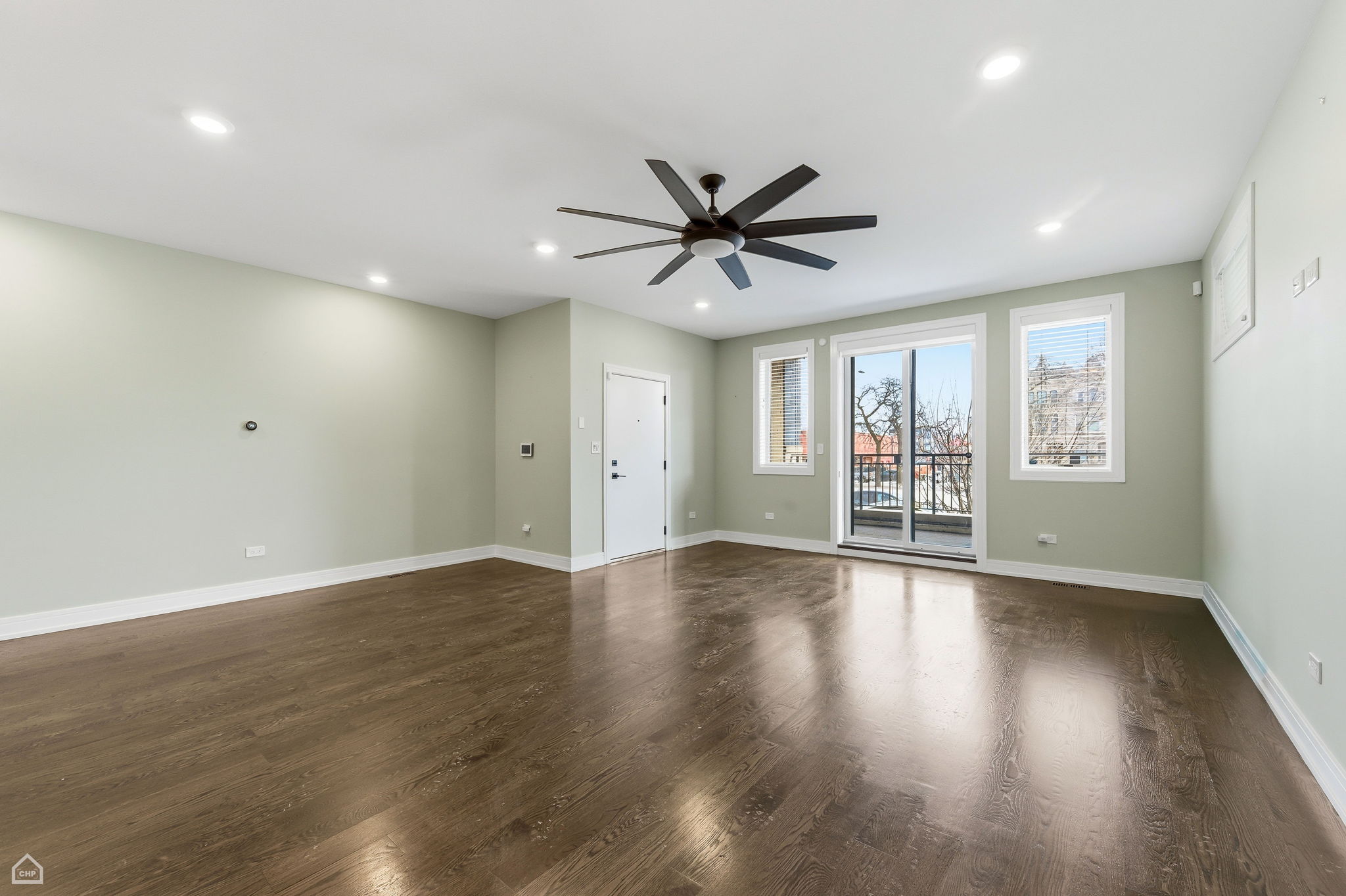 3914S King Drive 1S - Biazar- reshoot_CHP2026_003