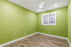 3914 S King Dr 1S - Biazar_CHP2026_019