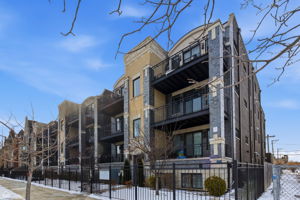 3914 S King Dr 1S - Biazar - Edits 1_CHP2026_002