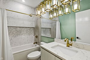 3914 S King Dr 1S - Biazar - Edits 1_CHP2026_008