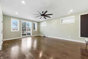 3914S King Drive 1S - Biazar- reshoot_CHP2026_004