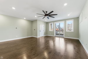 3914S King Drive 1S - Biazar- reshoot_CHP2026_003