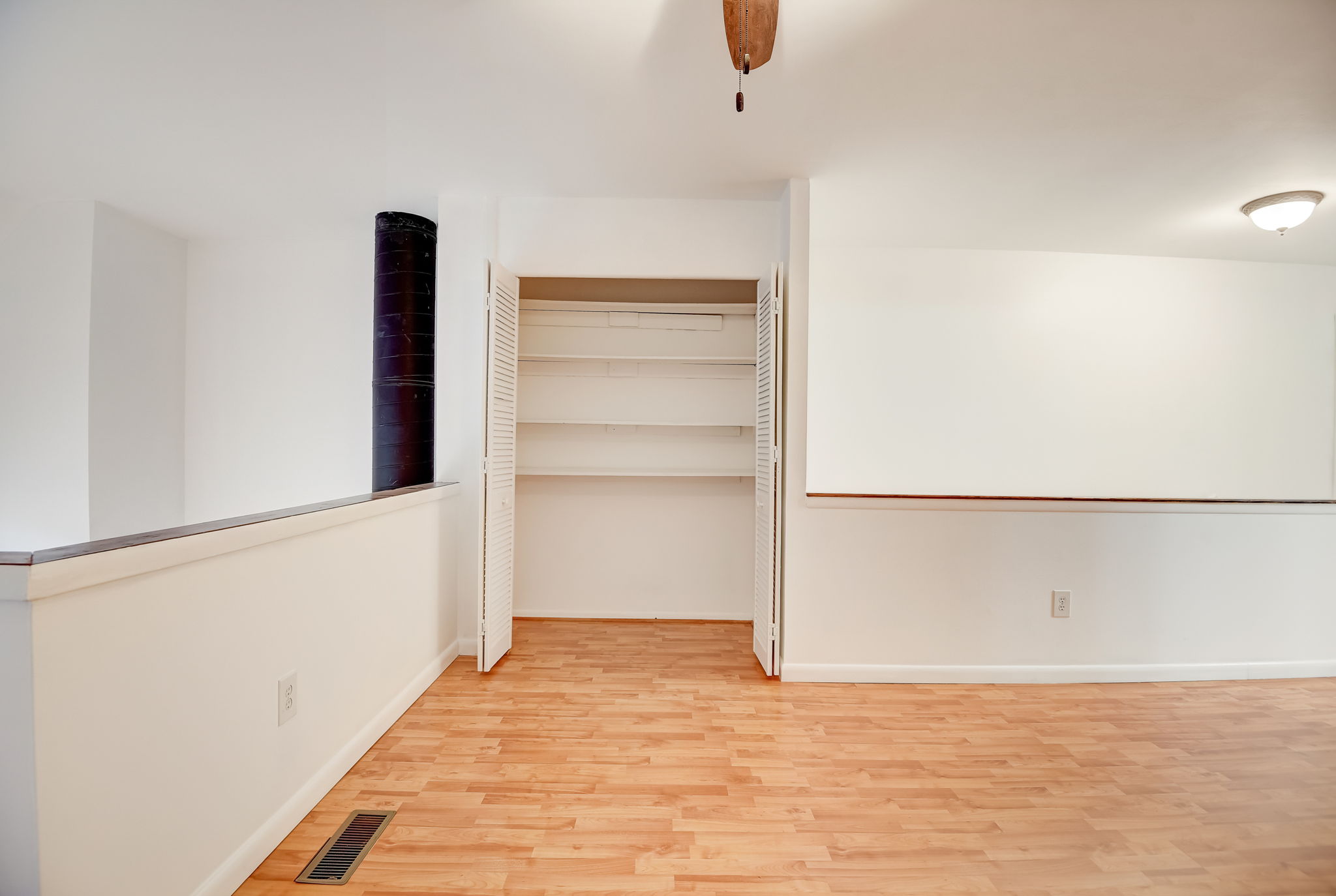Woodhue Pl-024