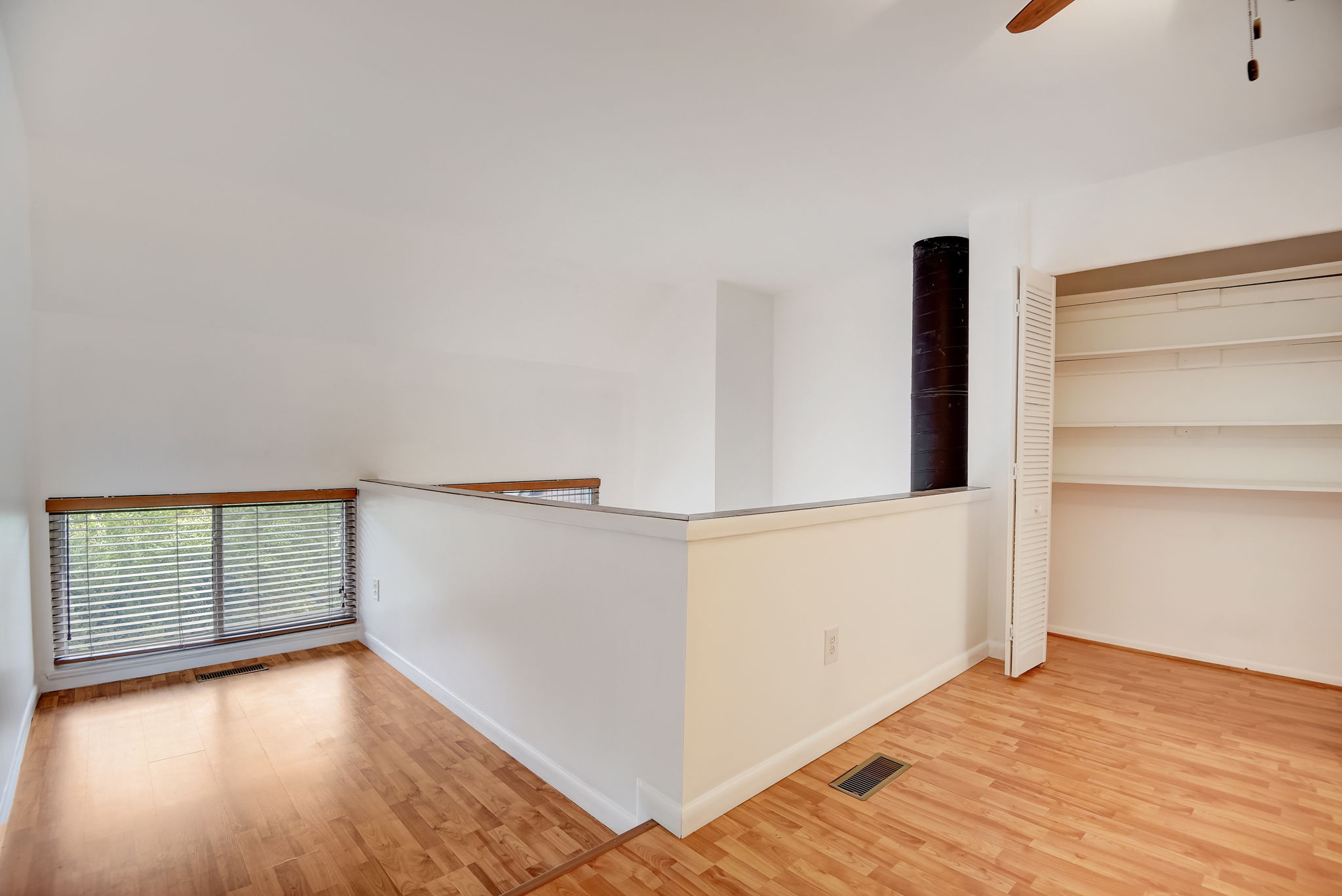 Woodhue Pl-025