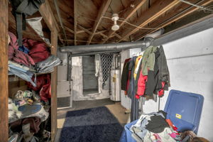  Photo 31