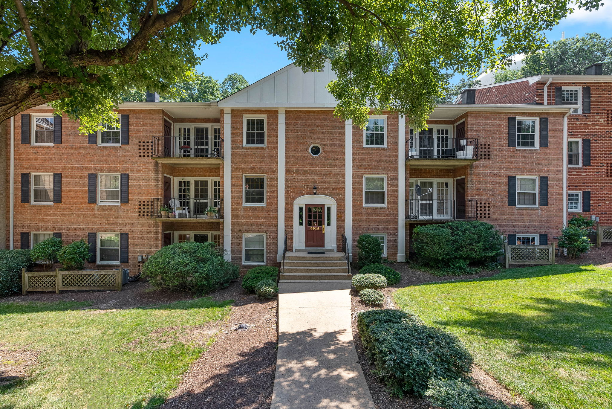 3915 Lyndhurst Dr 103, Fairfax, VA 22031 Michael Kaplan