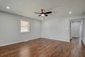  N Audubon Rd-007