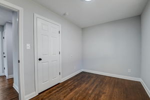  N Audubon Rd-024