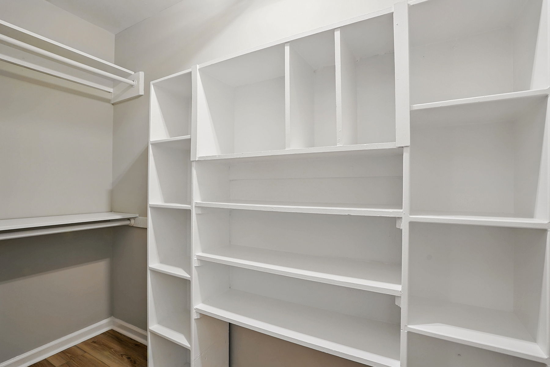 Primary Bedroom Closet