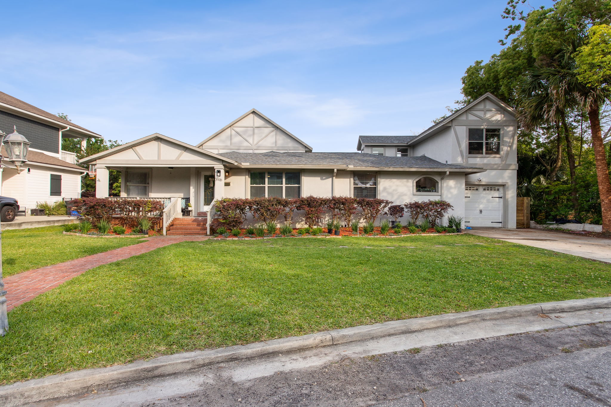 Welcome to 3916 Dupont Cir
