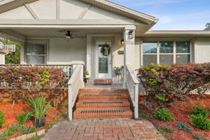 Front Entry Detail
