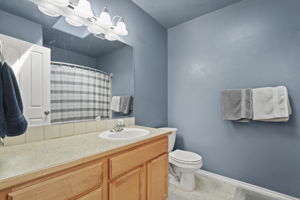  Photo 45