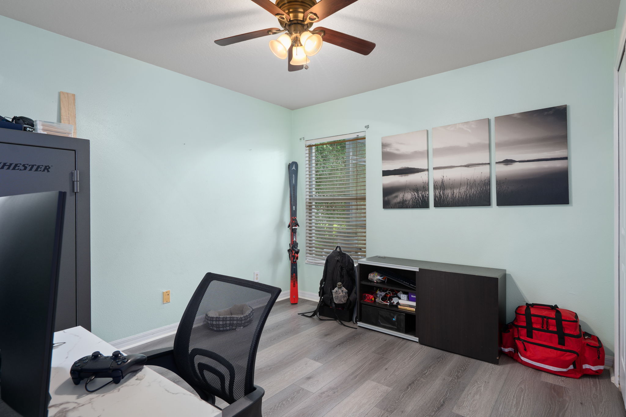  Photo 21