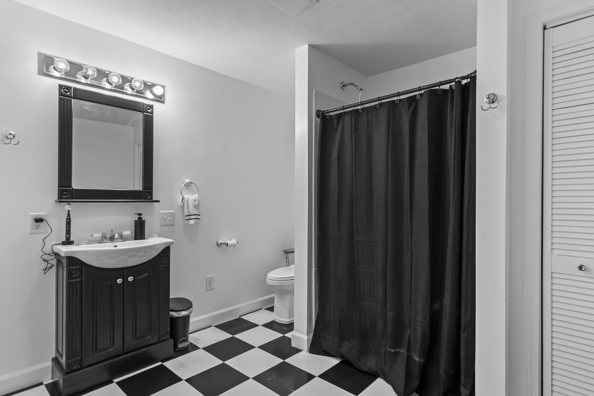 Lower Bath