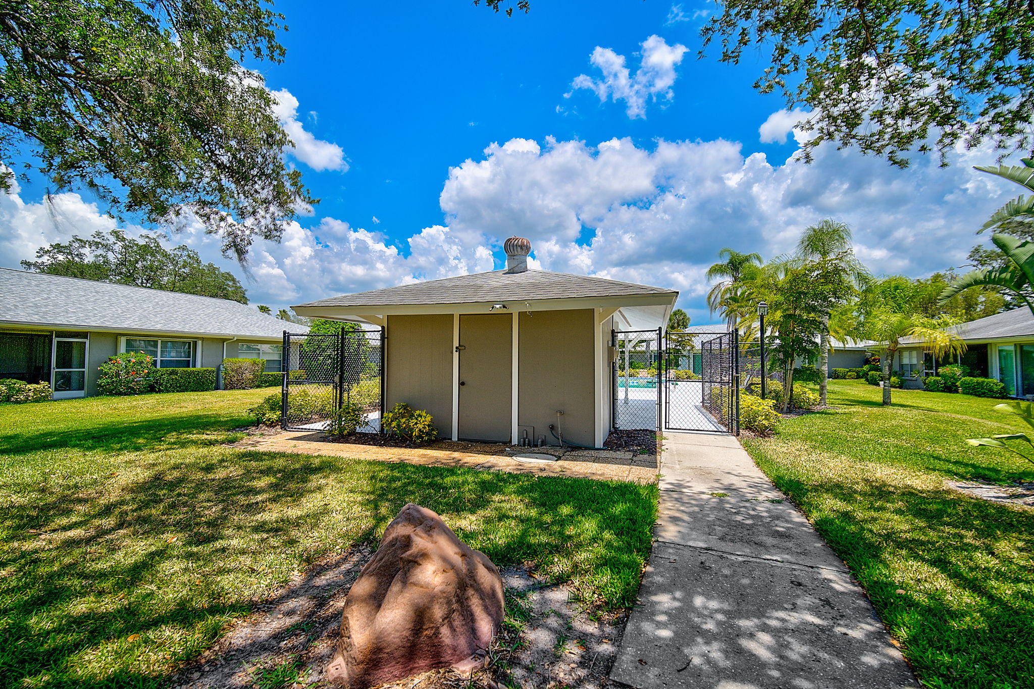 3917 Center Gate Cir-44