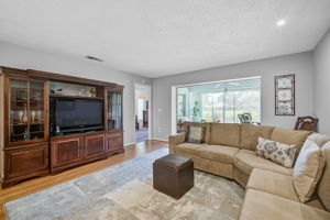 3917 Center Gate Cir-31