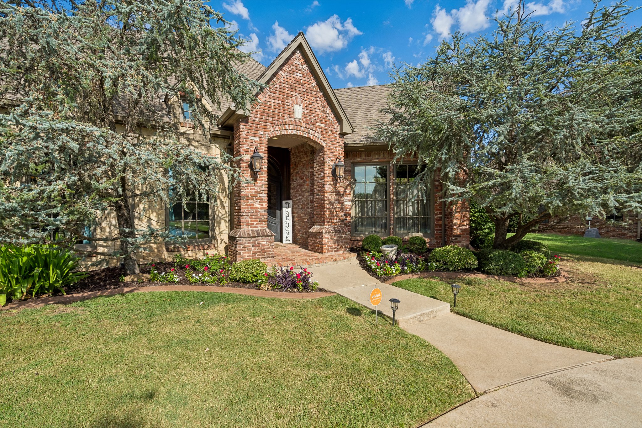 3917 Sherwood Green Ln_003.jpg