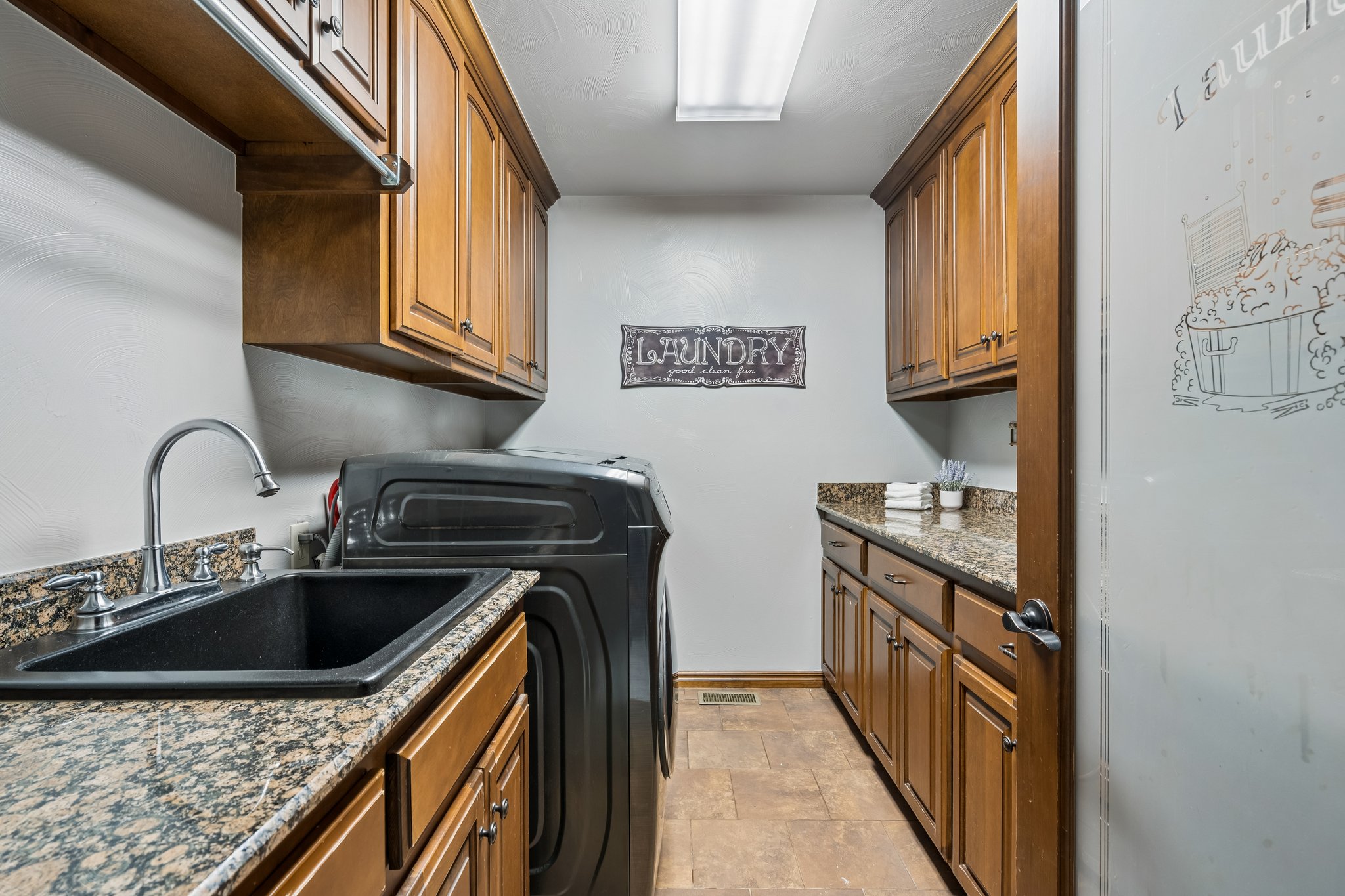 3917 Sherwood Green Ln_055.jpg