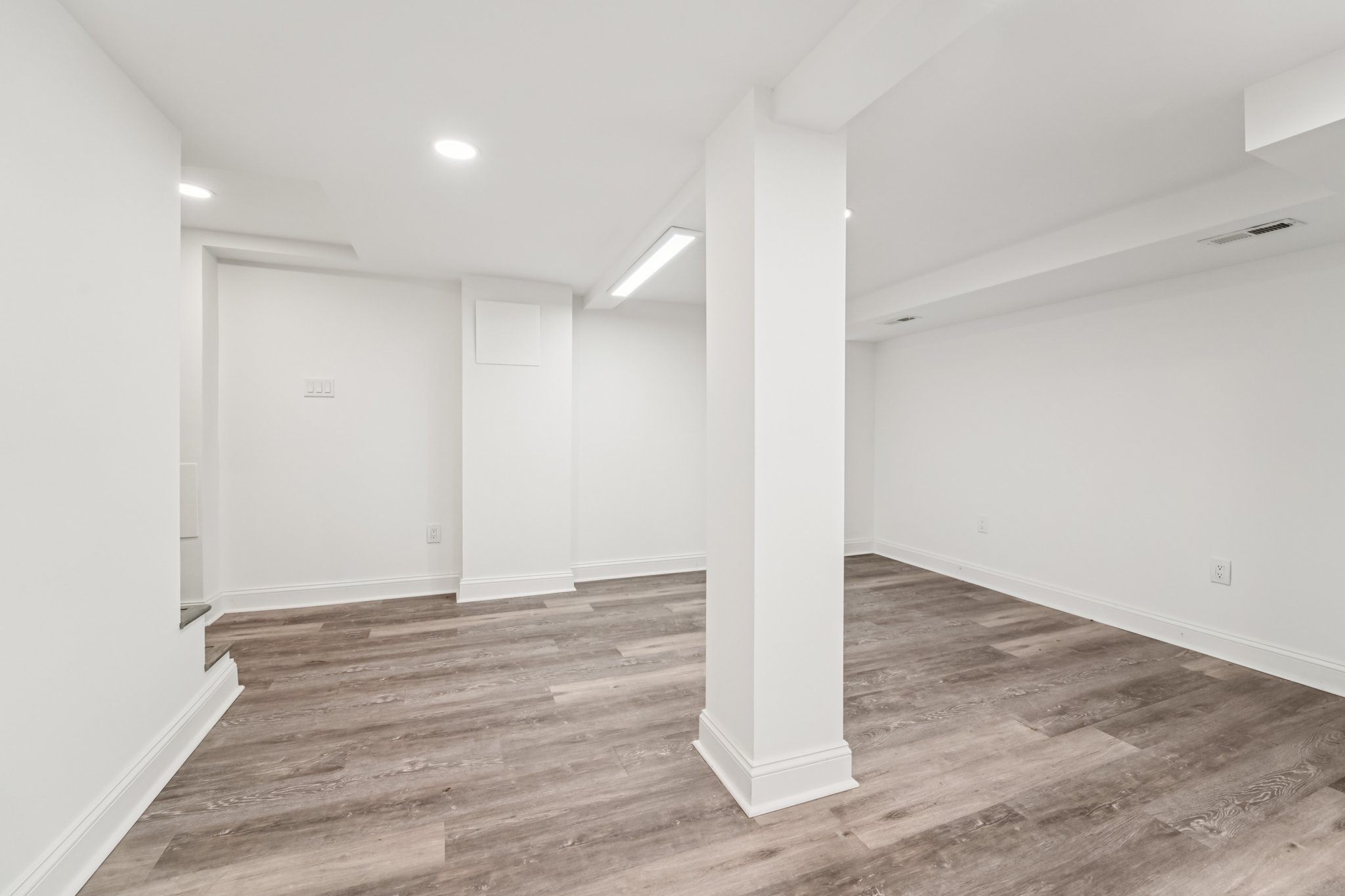 Dolfield Ave-S2507-016.jpg