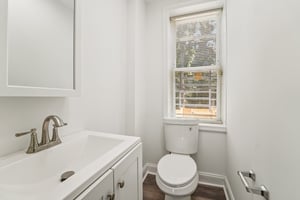 Dolfield Ave-S2507-014.jpg