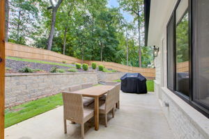 15 Exterior Patio w Yard