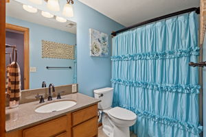  Photo 47