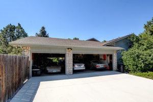  Photo 30