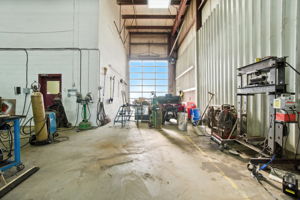  Photo 34