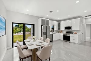 IMG_3378 virtually staged.jpeg