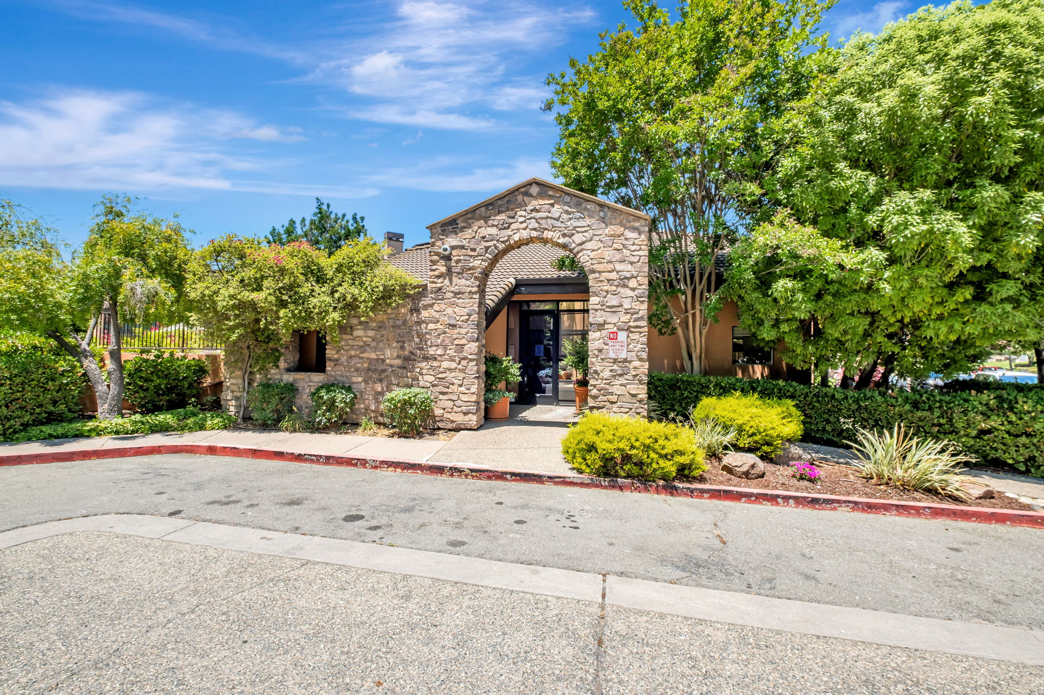 042_39199 Guardino Dr 179