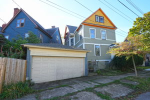  Photo 47