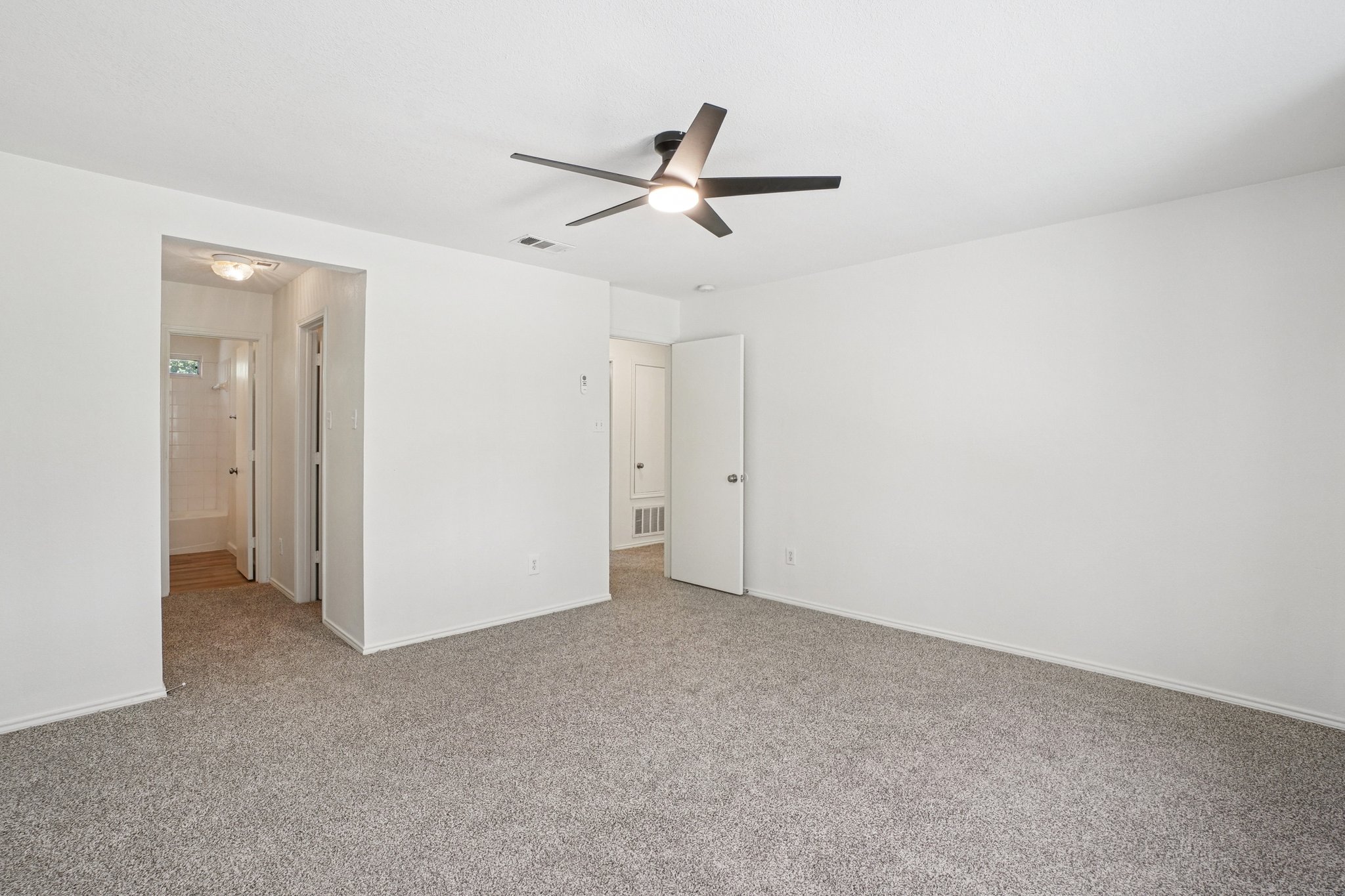 Gray Oak Pl-S1009-020.jpg