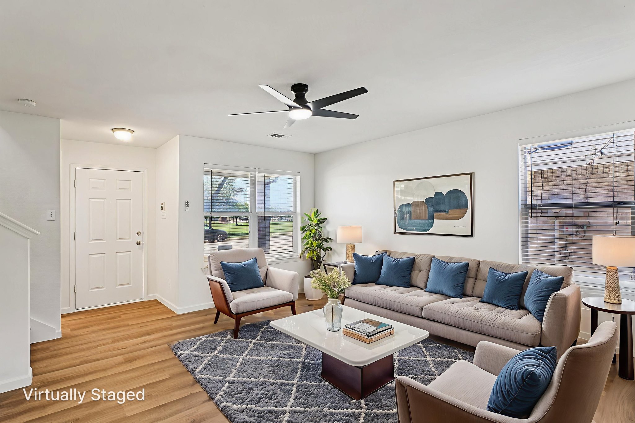 Gray Oak Pl-S1009-007 virtually staged.jpeg