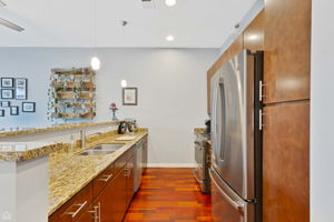 3920 N Sheridan Rd 304_006
