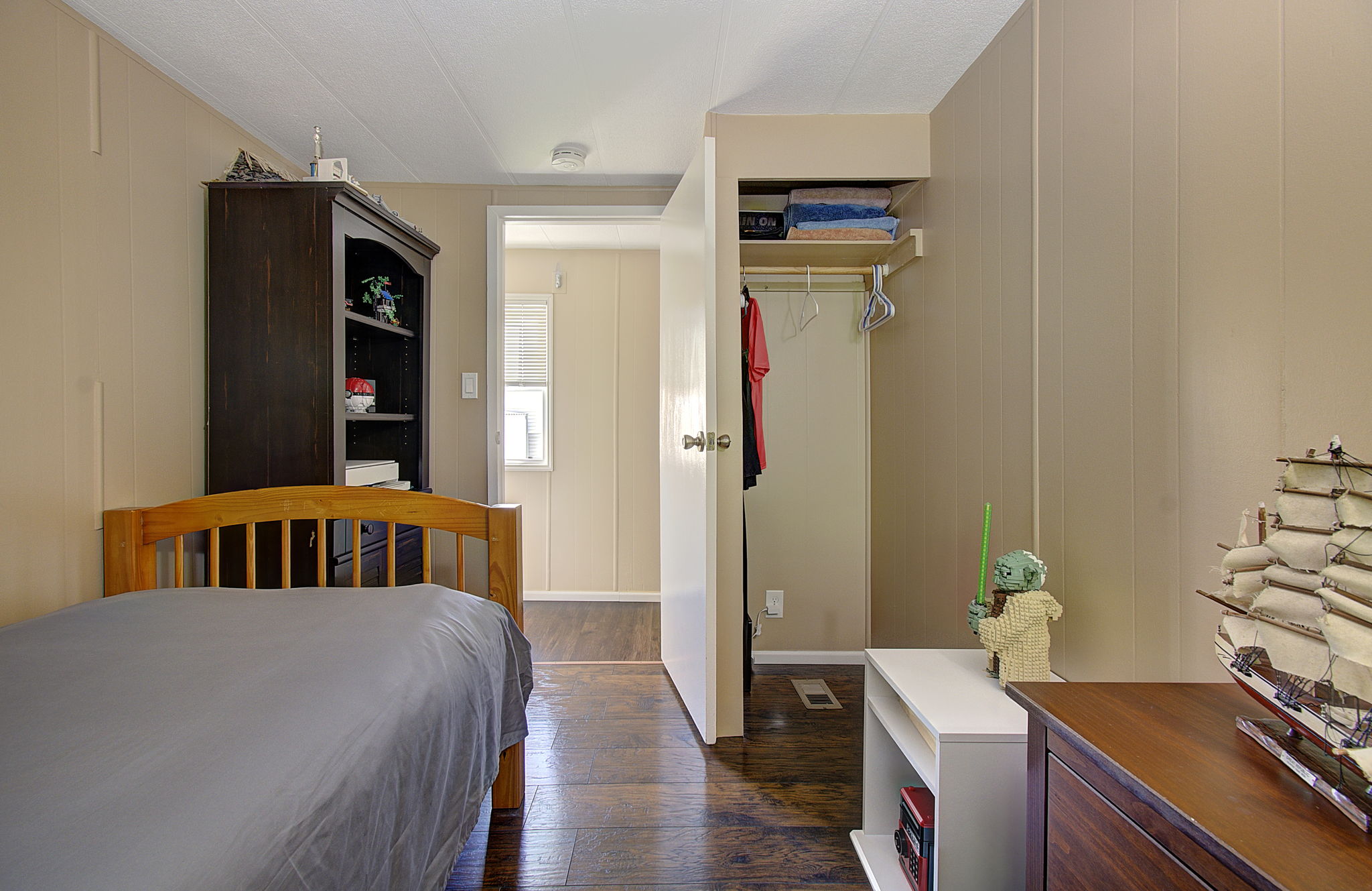  Photo 16