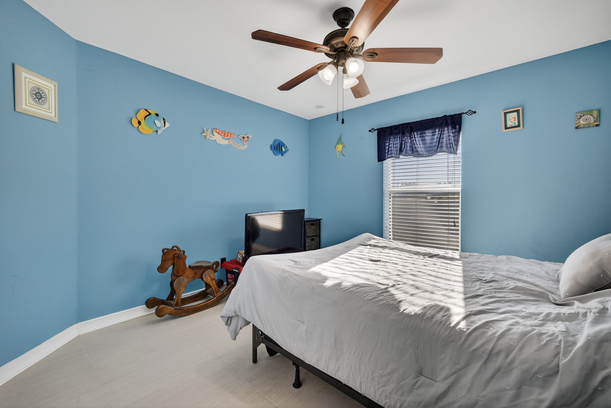 Guest Bedroom 2 - 1 of 2