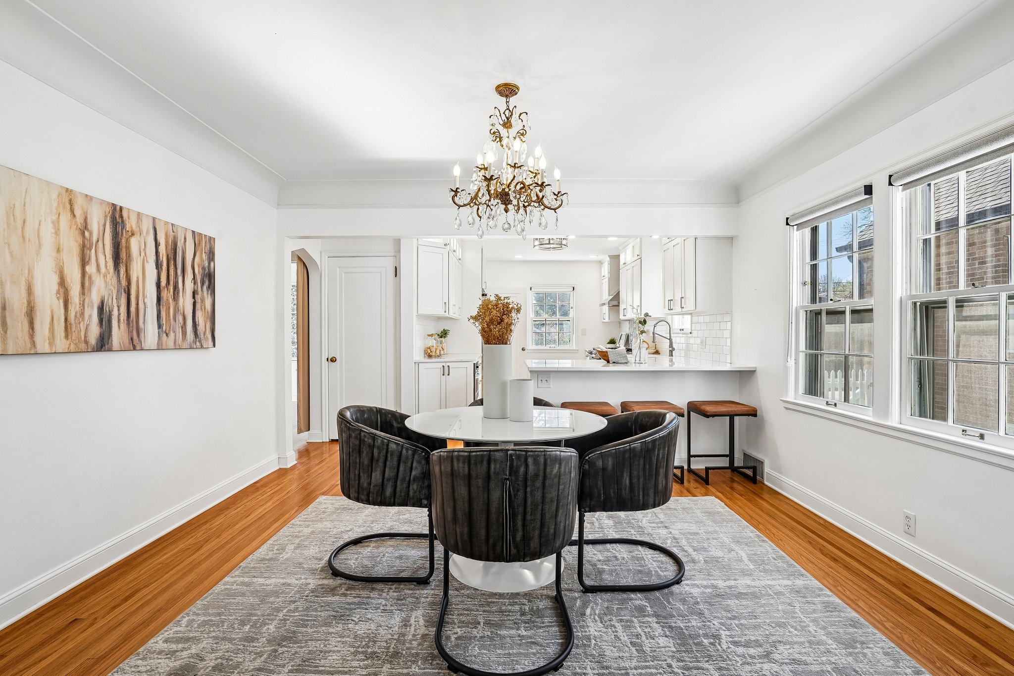 N Washburn Ave-S2504-010.jpg