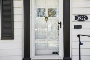 N Washburn Ave-S2504-003.jpg