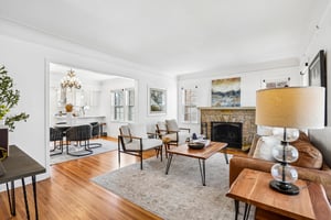 N Washburn Ave-S2504-006.jpg