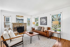 N Washburn Ave-S2504-009.jpg