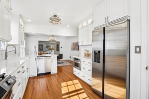 N Washburn Ave-S2504-018.jpg