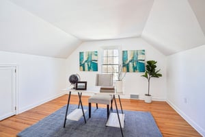 N Washburn Ave-S2504-024.jpg